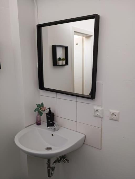 Apartment Koblenz Naehe Uni Und Bwzk المظهر الخارجي الصورة